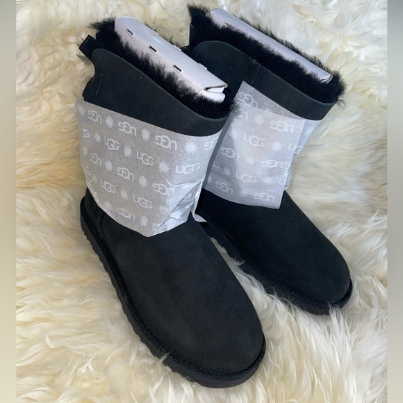 UGG Women's' Bailey Bow II Boot, Black - Picture 7 of 11